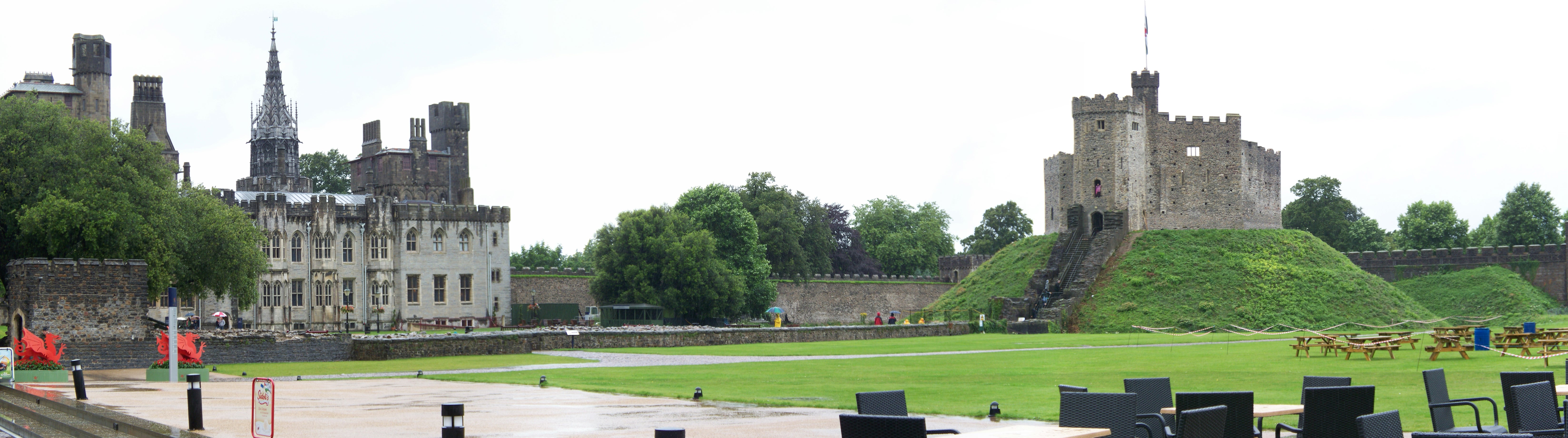 Cardiff Castle vista view